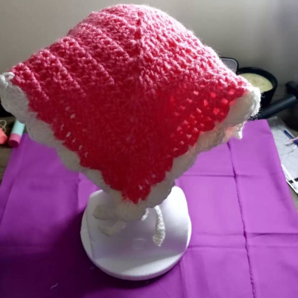 Crochet handmade one piece hat or cop top - Picture 6 of 12